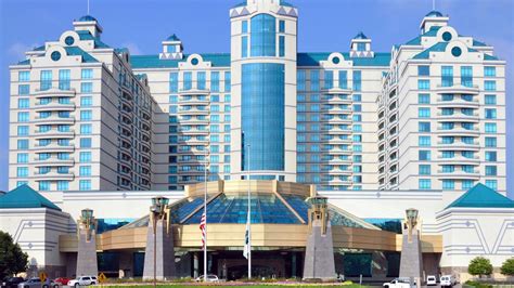 Book a hotel near Foxwoods Resort Casino, Mashantucket.